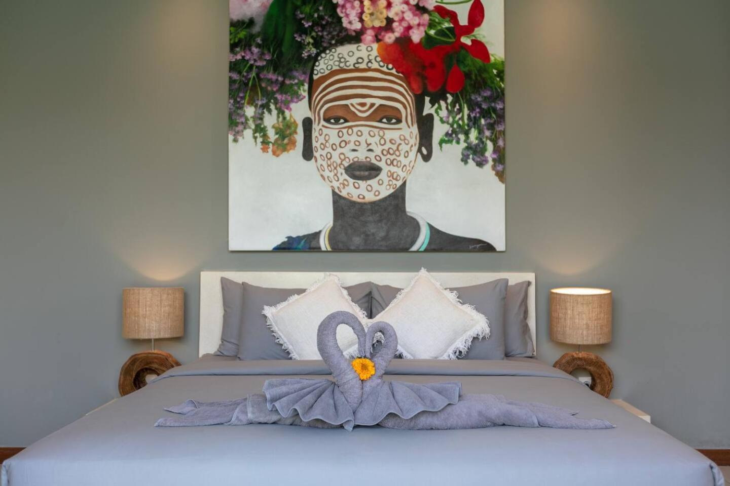 4 Bd Villa With Large Garden, Pool In Seminyak Exterior photo